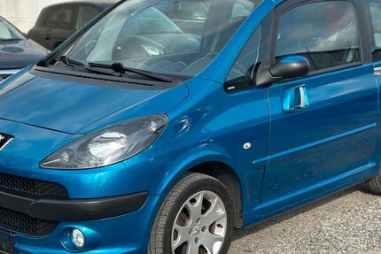 Peugeot 1007 250.000 km 2.990 &euro; Rheinbach 53359