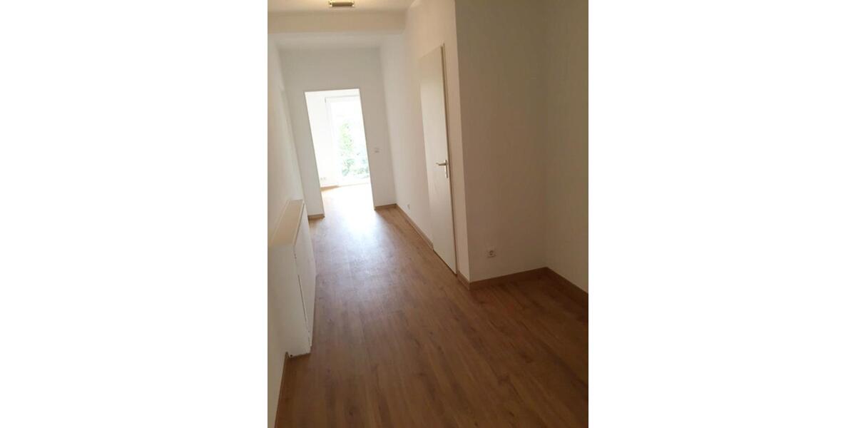 Etagenwohnung Siegburg - 3 Zimmer, 105 m&sup2;, 1.196&euro; | Angebot:26661795