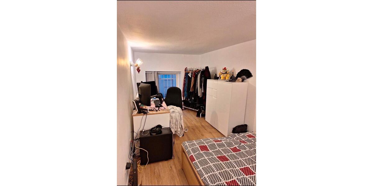 Hochparterre Bonn - 2 Zimmer, 45 m&sup2;, 870&euro; | Angebot:25898957