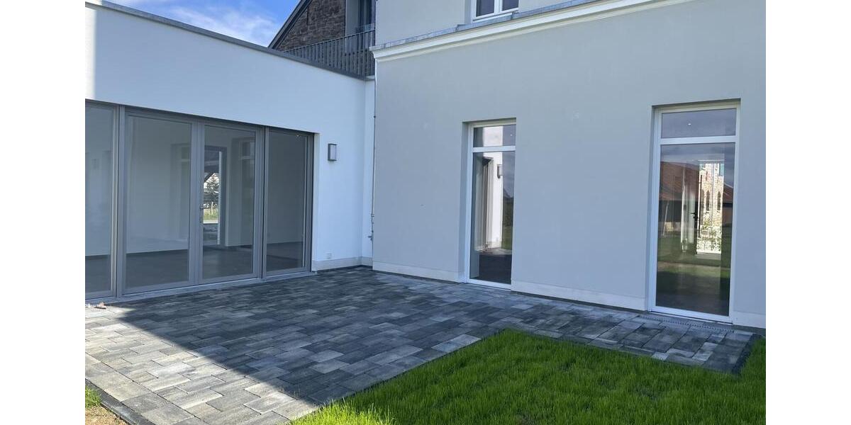 Einfamilienhaus Lohmar - 5 Zimmer, 219 m&sup2;, 2.737&euro; | Angebot:24589822