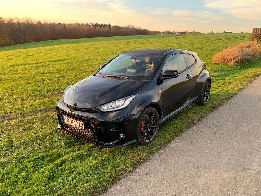 Toyota Yaris 126.560 km 22.999 € Hennef 53773