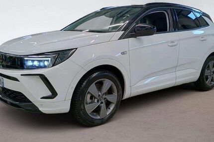 Opel Grandland (X) 8.000 km 27.900 &euro; Meckenheim 53340