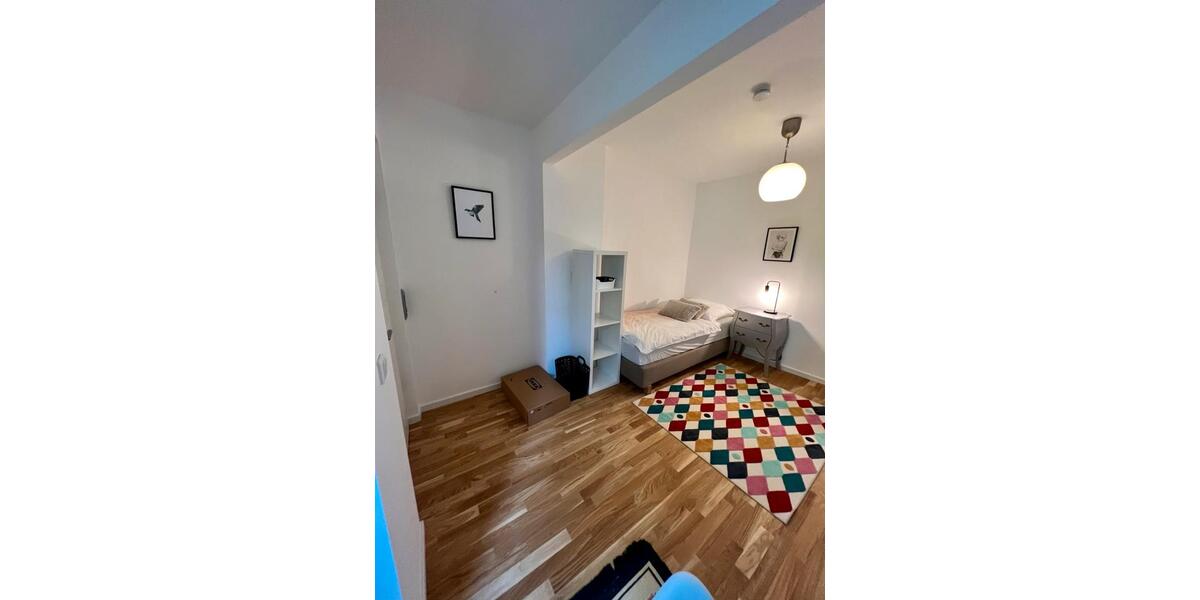 Etagenwohnung Bonn Beuel-Mitte - 4 Zimmer, 110 m&sup2;, 2.500&euro; | Angebot:26164560