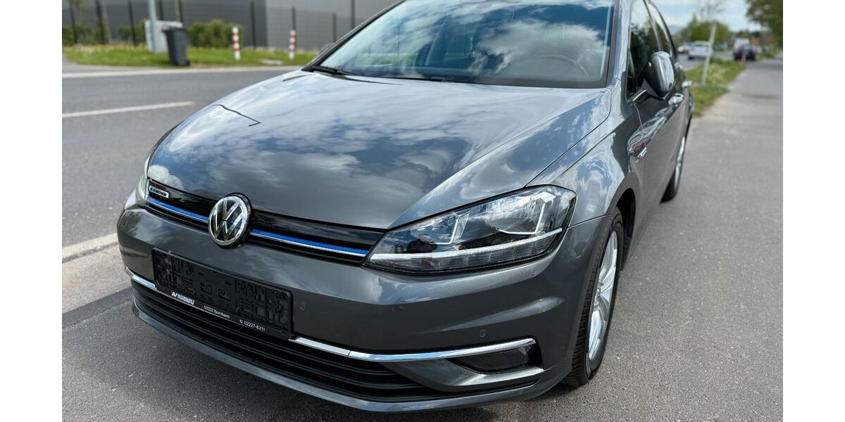 VW Golf 36.770 km 14.990 &euro; Bornheim 53332