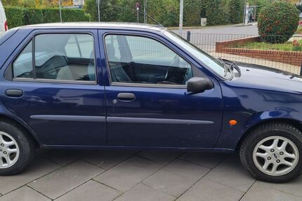 Ford Fiesta 62.053 km 750 € Euskirchen 53879