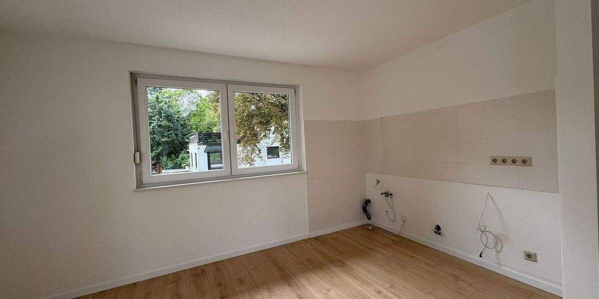 Etagenwohnung Bonn Schweinheim - 3 Zimmer, 82 m&sup2;, 419.900&euro; | Angebot:25687636