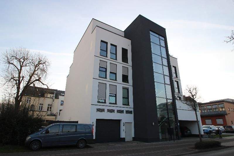 Etagenwohnung Bad Neuenahr-Ahrweiler Bad Neuenahr - 3 Zimmer, 83 m&sup2;, 1.200&euro; | Angebot:25690109