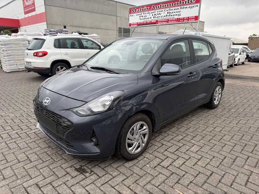 i10