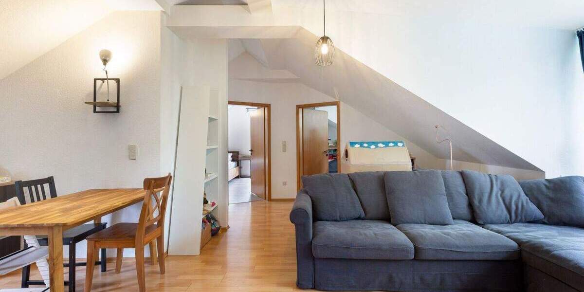 Etagenwohnung Bonn Oberkassel - 3 Zimmer, 74 m&sup2;, 265.000&euro; | Angebot:24725646