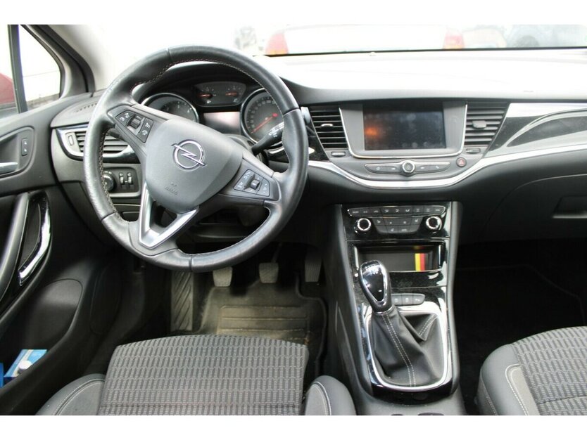 Opel Astra 1.5 D Sports Tourer - MOTORSCHADEN - 112.370 km 6.480 € Euskirchen 53881