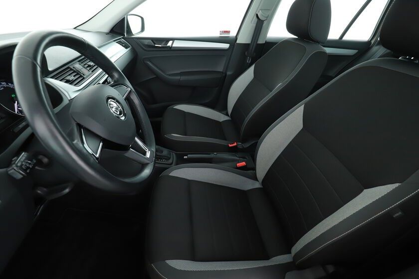 Skoda Rapid 97.000 km 12.500 &euro; Bergisch Gladbach 51429