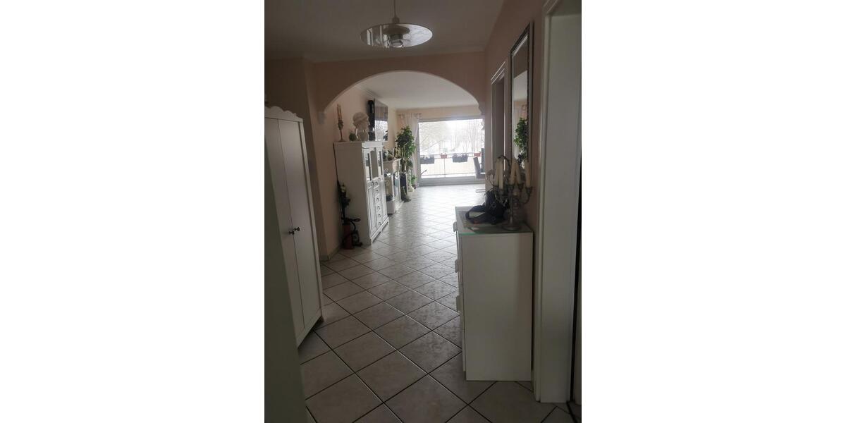 Etagenwohnung Köln Lindenthal - 3 Zimmer, 99 m&sup2;, 375.000&euro; | Angebot:24748162