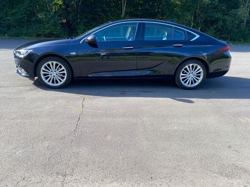 Opel Insignia 83.532 km 12.700 € Windeck 51570