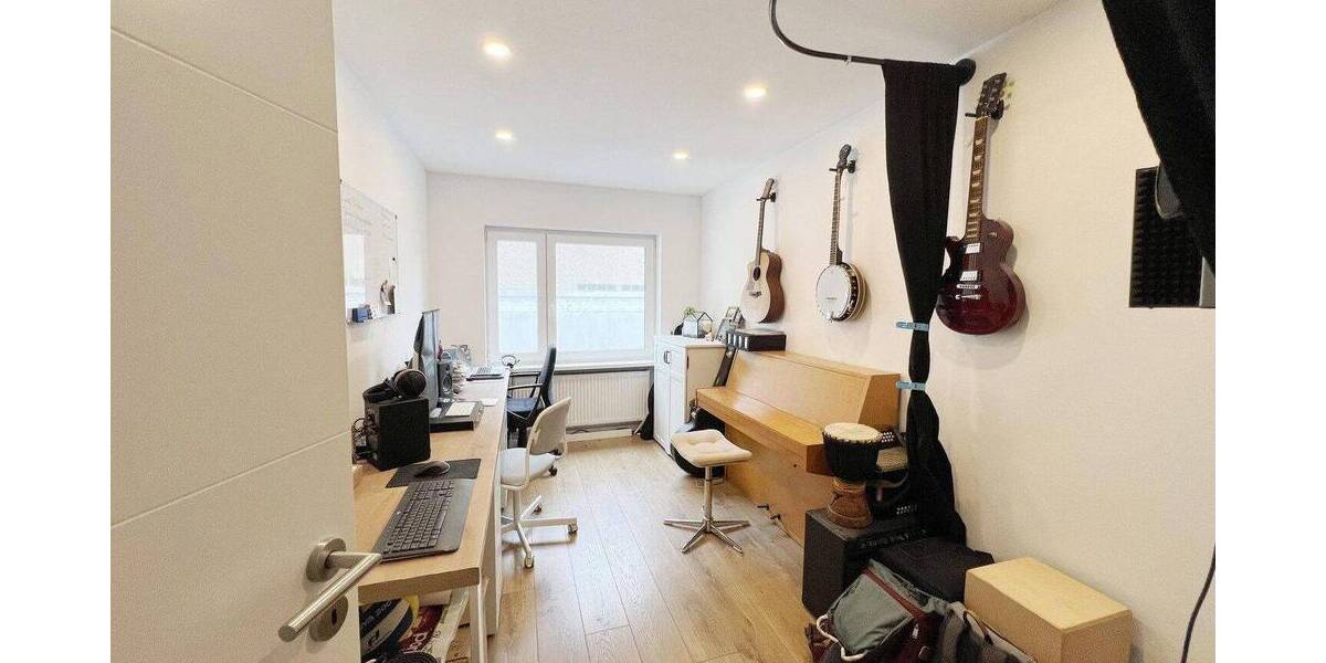 Etagenwohnung Bonn Küdinghoven - 3 Zimmer, 88 m&sup2;, 1.250&euro; | Angebot:26800111