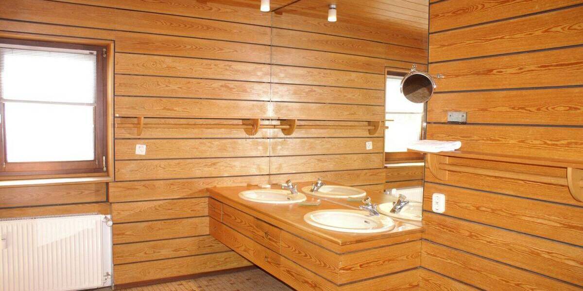 Mehrfamilienhaus, Wohnhaus Ruppichteroth - 9 Zimmer, 279 m&sup2;, 398.000&euro; | Angebot:25742820