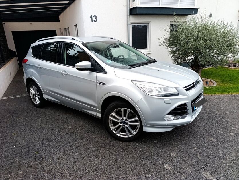 Ford Kuga 119.000 km 11.999 € Weilerswist 53919