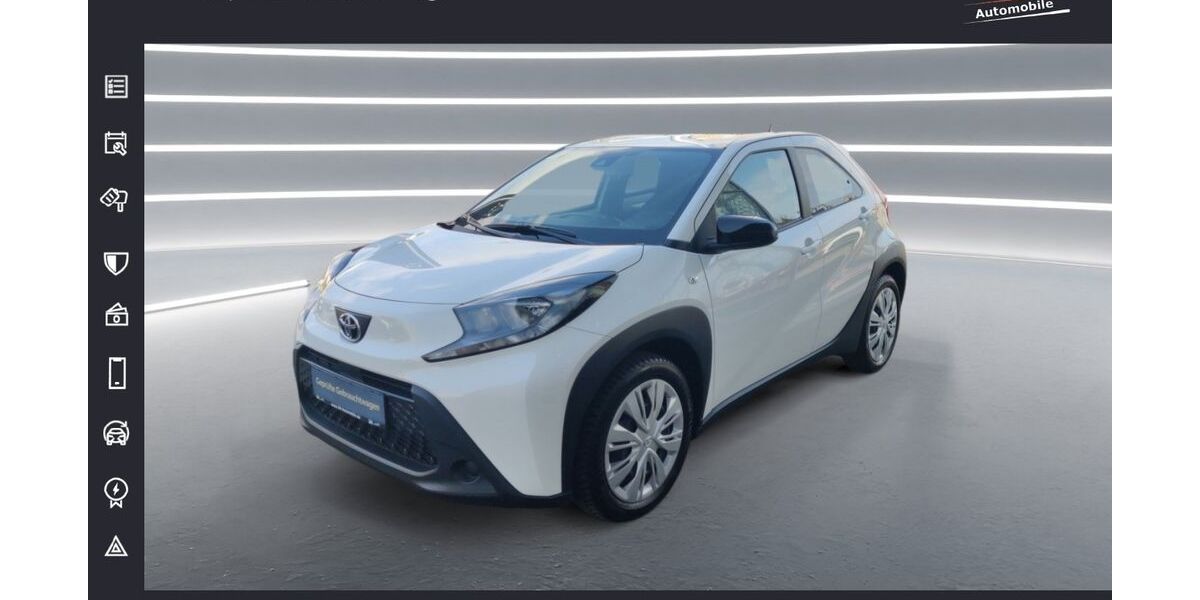 Toyota Aygo (X) 8.600 km 18.490 &euro; Bonn 53119