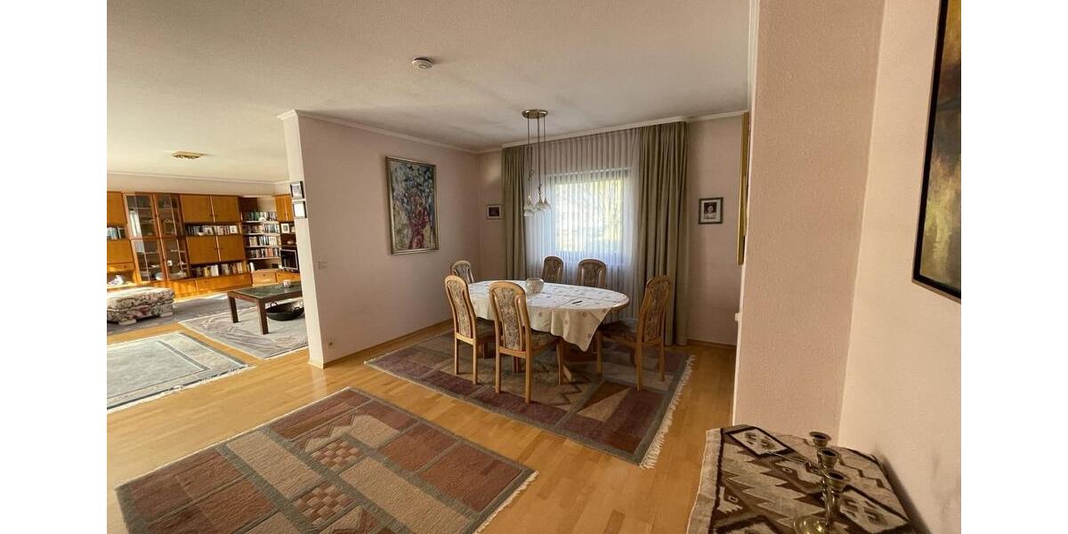 Bungalow Bergisch Gladbach Paffrath - 4 Zimmer, 127 m&sup2;, 479.000&euro; | Angebot:25436804