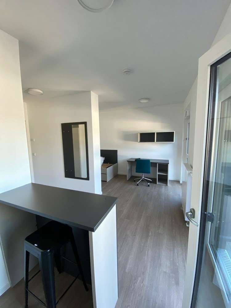 Wohnung zum Mieten in Bonn 833,34 € 32.68 m²