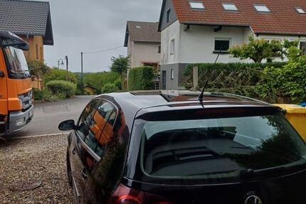 VW Golf 300.000 km 900 &euro; Lind 53506
