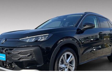 VW T-Roc 3.997 km 29.600 &euro; Bornheim 53332