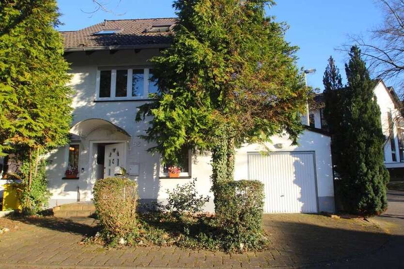 Haus zum Kaufen in Bonn Heiderhof 699.000 € 172 m²