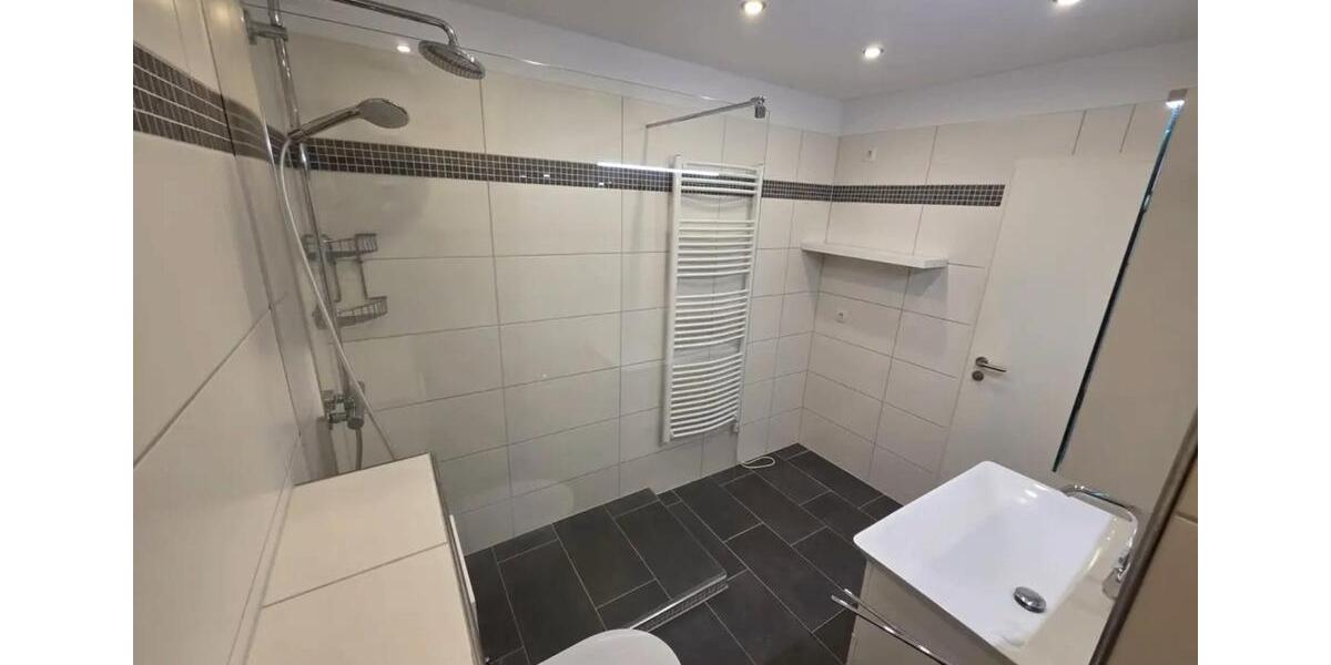 Etagenwohnung Meckenheim - 3 Zimmer, 82 m&sup2;, 899&euro; | Angebot:24804499