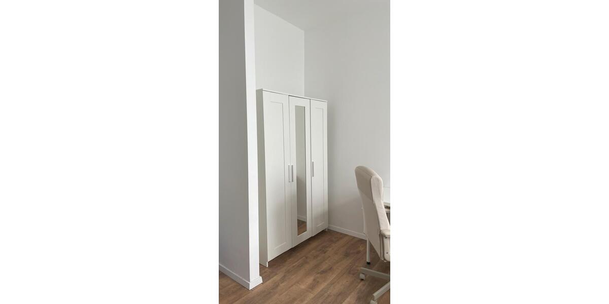 Etagenwohnung Bonn Gronau - 1 Zimmer, 20 m&sup2;, 750&euro; | Angebot:26131965