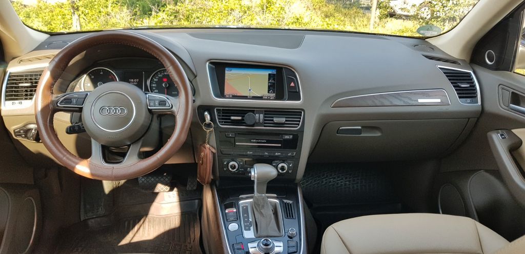 Audi Q5 185.400 km 15.700 € Köln 50969