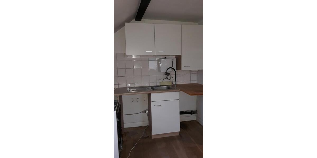 Dachgeschoßwohnung Bonn Küdinghoven - 2 Zimmer, 32 m&sup2;, 353&euro; | Angebot:26441272
