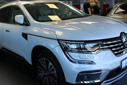 Renault Koleos Blue dCi 190 4WD x-tronic INITIALE PARIS 63.465 km 16.980 &euro; Euskirchen 53881