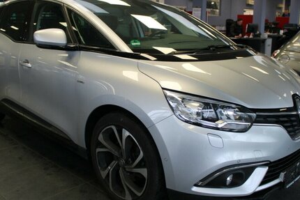 Renault Scenic ENERGY TCe 130 BOSE EDITION 52.334 km 11.980 &euro; Euskirchen 53881