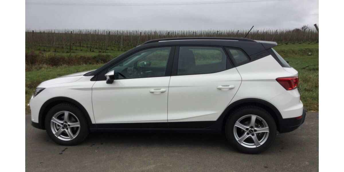 Seat Arona 8.350 km 21.370 &euro; Grafschaft 53501