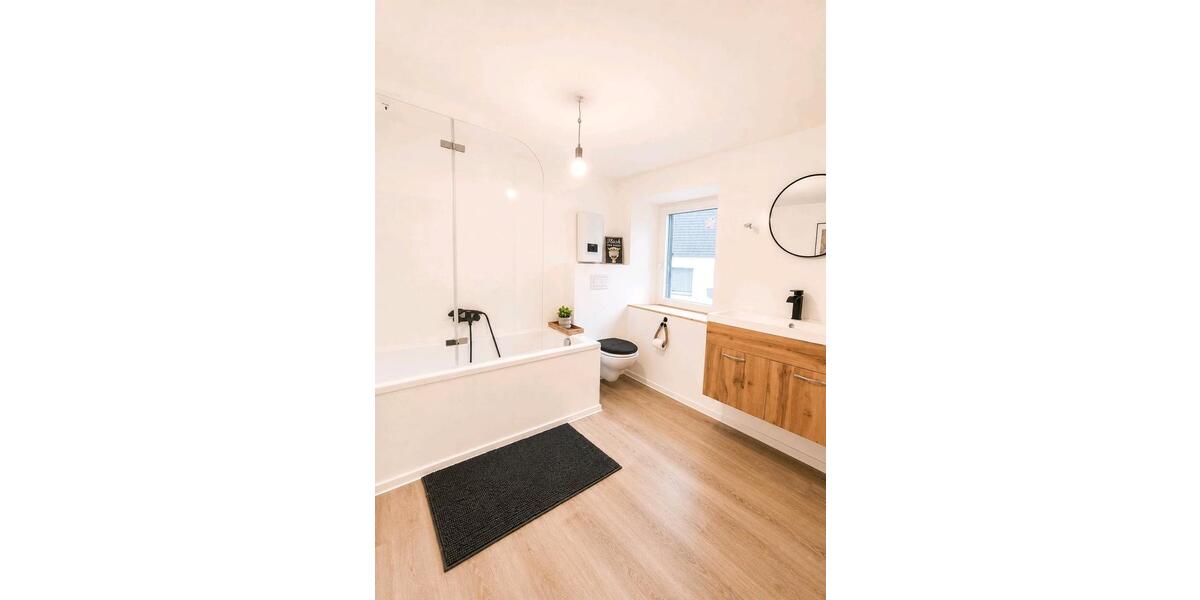 Bauernhaus, Landhaus Euskirchen - 10 Zimmer, 520 m&sup2;, 399.000&euro; | Angebot:26498015