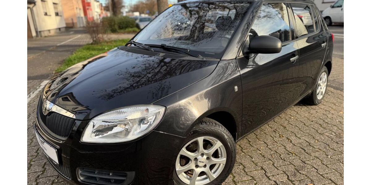 Skoda Fabia 39.000 km 4.999 &euro; Köln/Wahn 51147