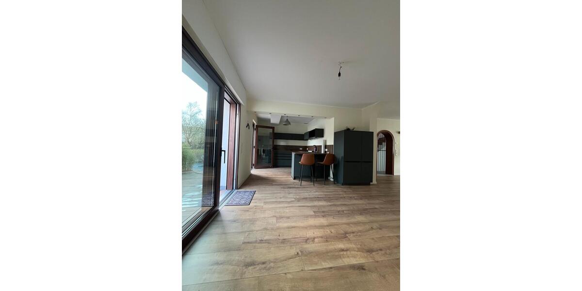 Maisonettenwohnung Euskirchen - 4 Zimmer, 158 m&sup2;, 1.870&euro; | Angebot:26476718