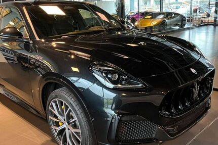 Maserati Grecale 24.900 km 87.980 &euro; Köln 50829