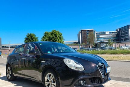 Alfa Romeo Giulietta 224.000 km 3.490 &euro; Bonn 53117