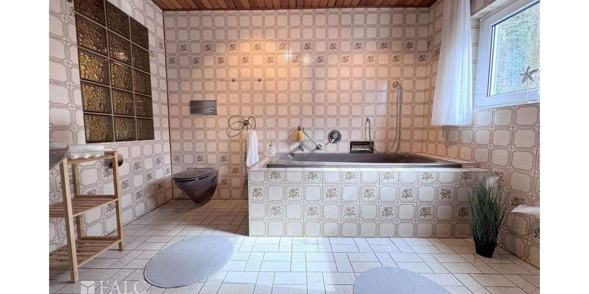 Einfamilienhaus Siegburg - 4 Zimmer, 100 m&sup2;, 309.000&euro; | Angebot:25739537