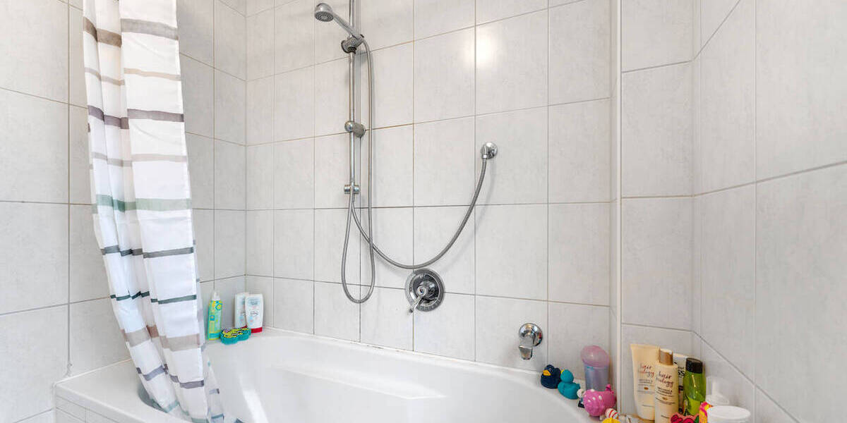 IDYLLISCHES REIHENMITTELHAUS IN BESTLAGE VON EFFEREN - IDEAL FÜR FAMILIEN 5 zimmer