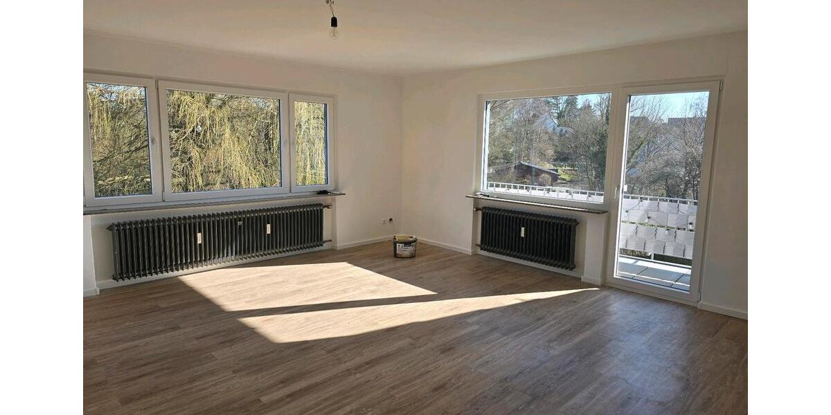 Etagenwohnung Neunkirchen-Seelscheid Seelscheid - 3 Zimmer, 93 m&sup2;, 900&euro; | Angebot:25343056