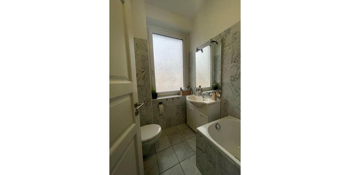 Etagenwohnung Bonn Dottendorf - 3 Zimmer, 90 m&sup2;, 1.290&euro; | Angebot:25832690