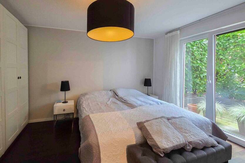 Wohnkomfort in Hürth-Hermülheim: 3-Zimmer-Erdgeschoßwohnung mit Terrasse und Tiefgarage