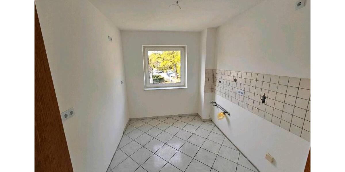 Dachgeschoßwohnung Siegburg - 3 Zimmer, 75 m&sup2;, 975&euro; | Angebot:26296339