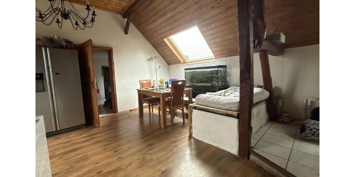 Terrassenwohnung Ruppichteroth - 8 Zimmer, 240 m&sup2;, 1.800&euro; | Angebot:24550935