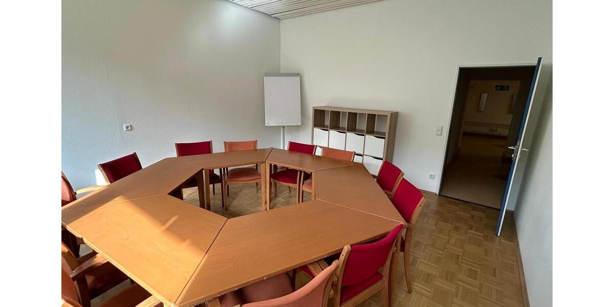 Etagenwohnung Bonn Poppelsdorf - 2 Zimmer, 47 m&sup2;, 568&euro; | Angebot:26182148