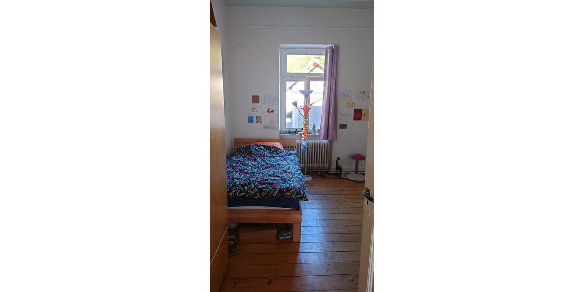 Etagenwohnung Remagen - 5 Zimmer, 130 m&sup2;, 1.560&euro; | Angebot:24558112