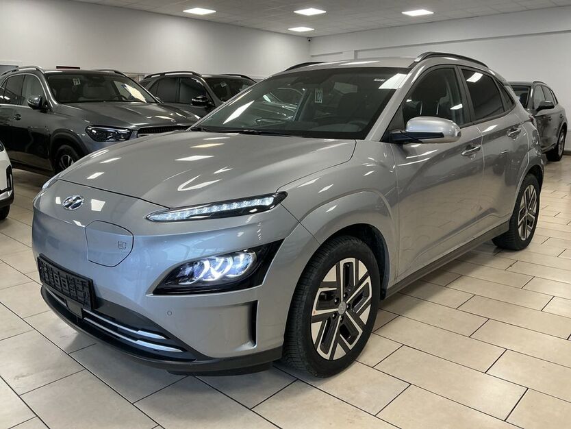 Hyundai KONA 21.928 km 22.400 € Bonn 53227