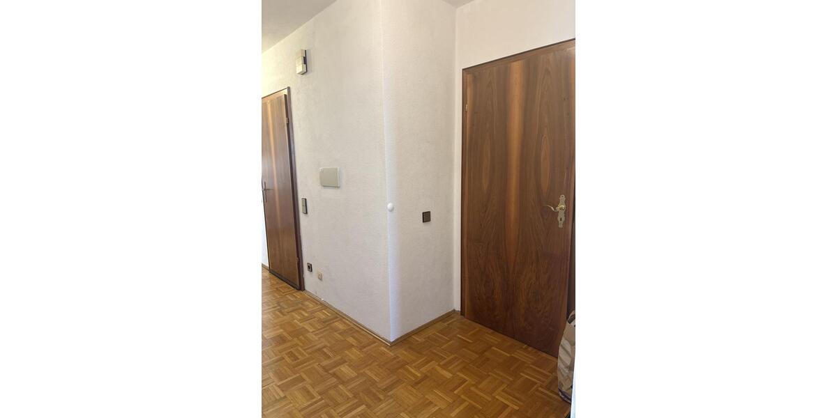 Etagenwohnung Wesseling - 3.5 Zimmer, 117 m&sup2;, 990&euro; | Angebot:26444034