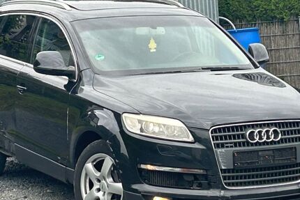 Audi Q7 306.303 km 3.590 € Overath bei Köln 51491